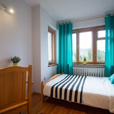 Hostal Iv